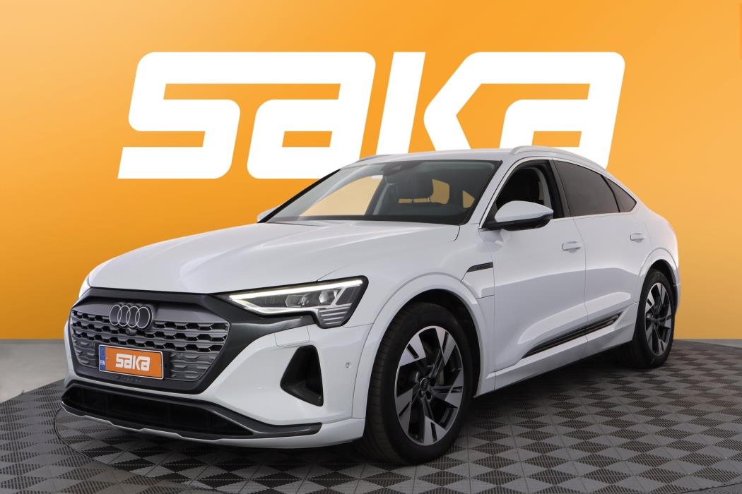 AUDI Q8 e-tron 2024