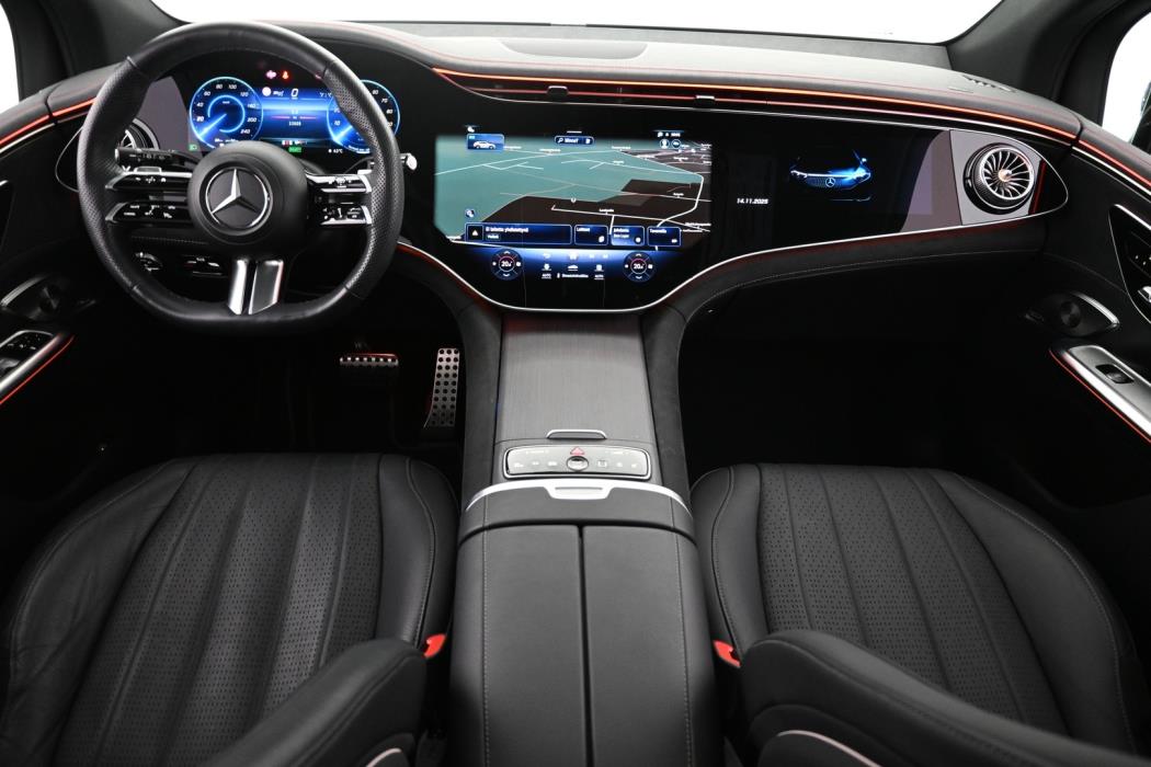 MERCEDES-BENZ EQE SUV 2023