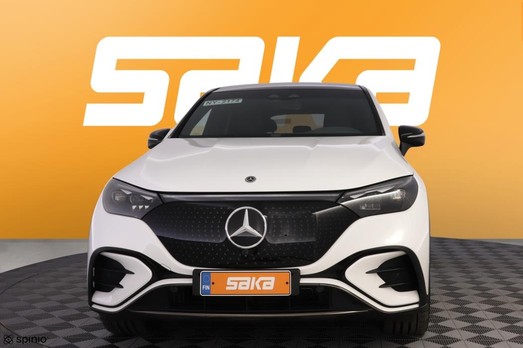 MERCEDES-BENZ EQE SUV 2023