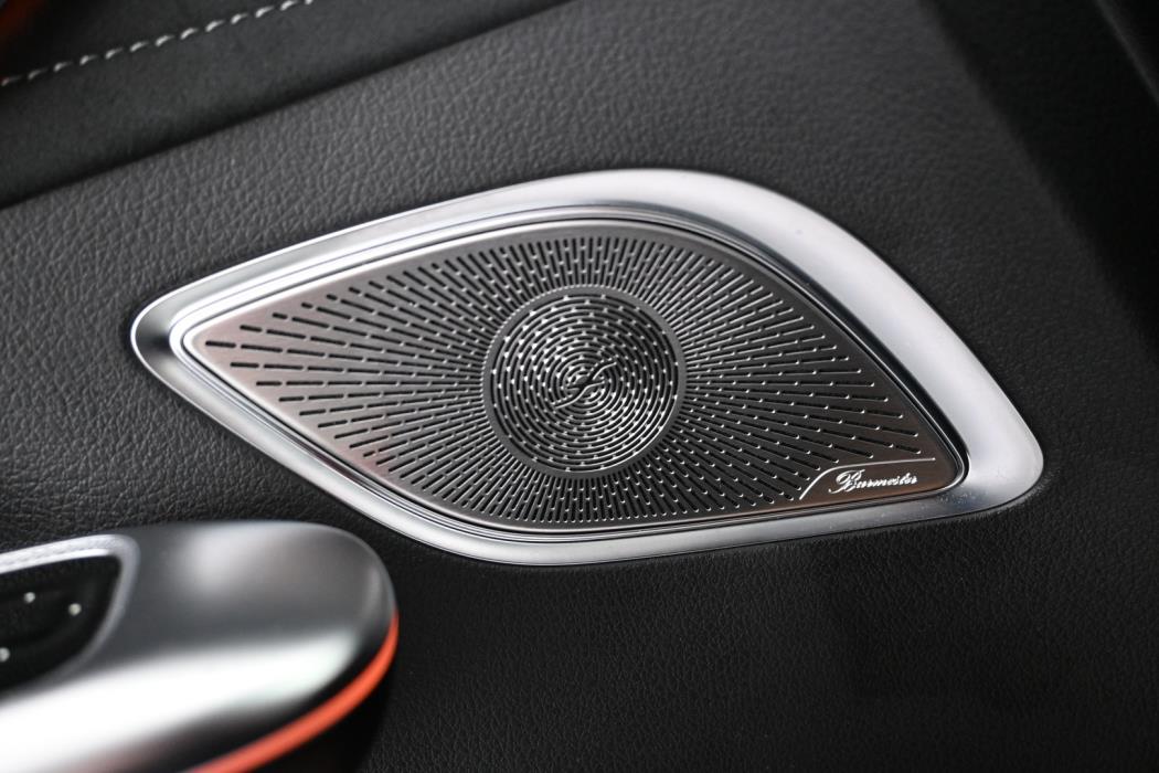 MERCEDES-BENZ EQE SUV 2023