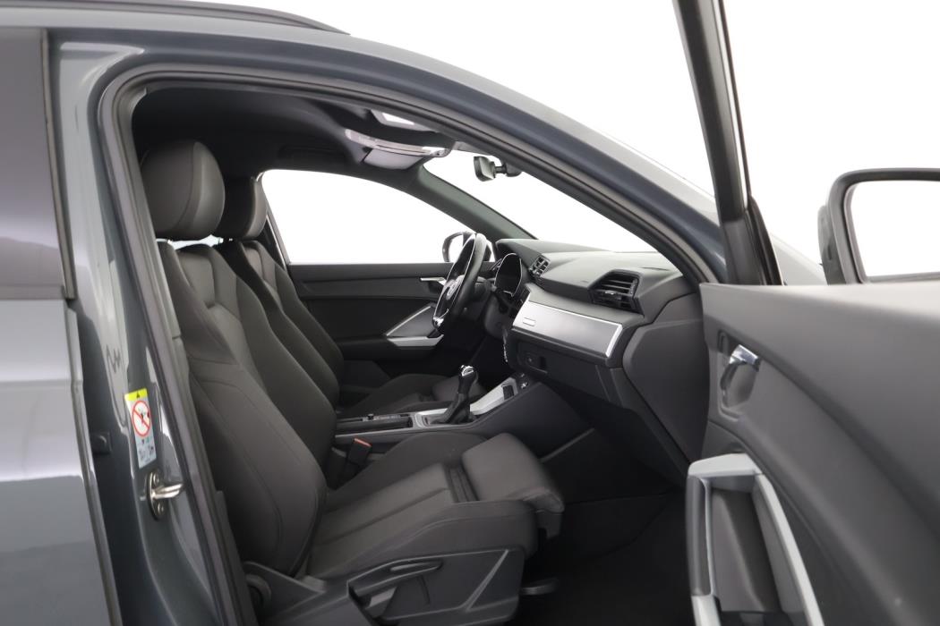 AUDI Q3 2019