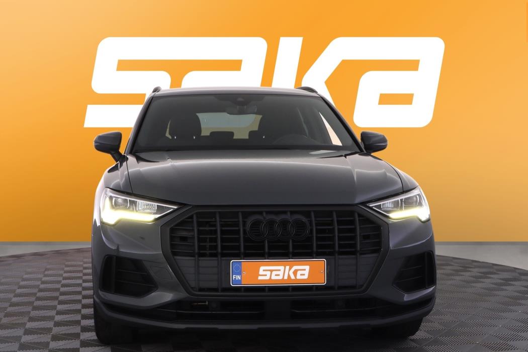 AUDI Q3 2019