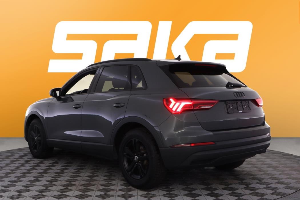 AUDI Q3 2019
