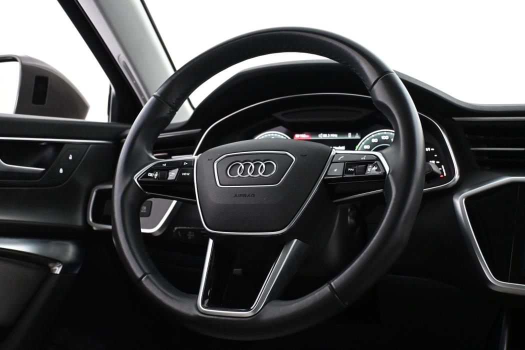 AUDI A6 2022