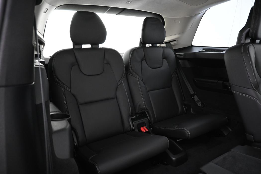 VOLVO XC90 2025