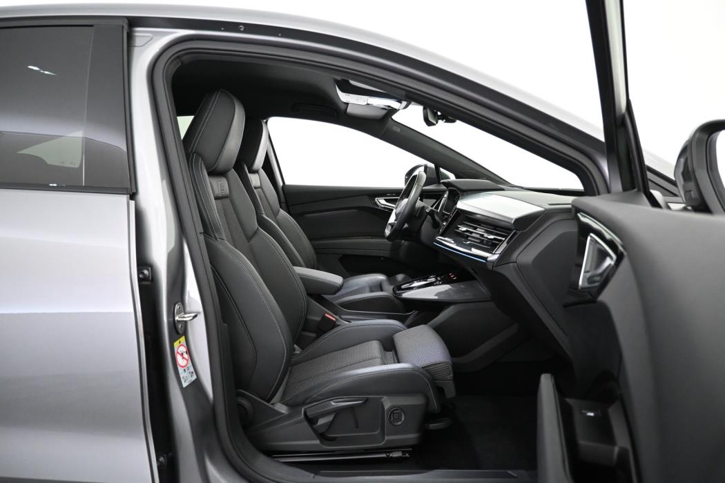 AUDI Q4 e-tron 2023