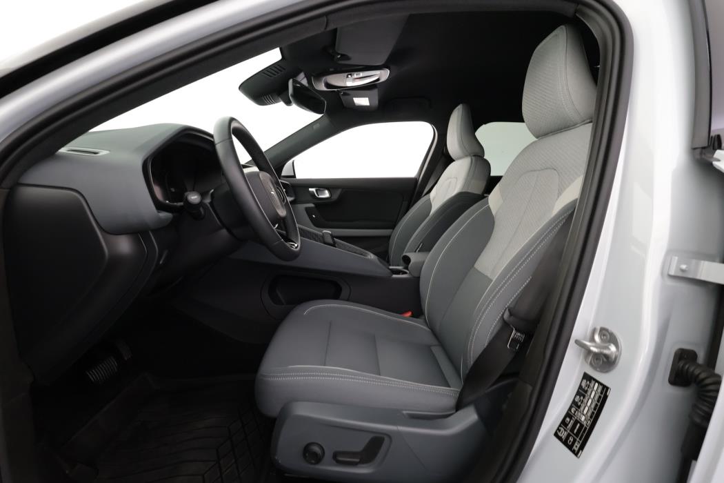 POLESTAR 2 2023