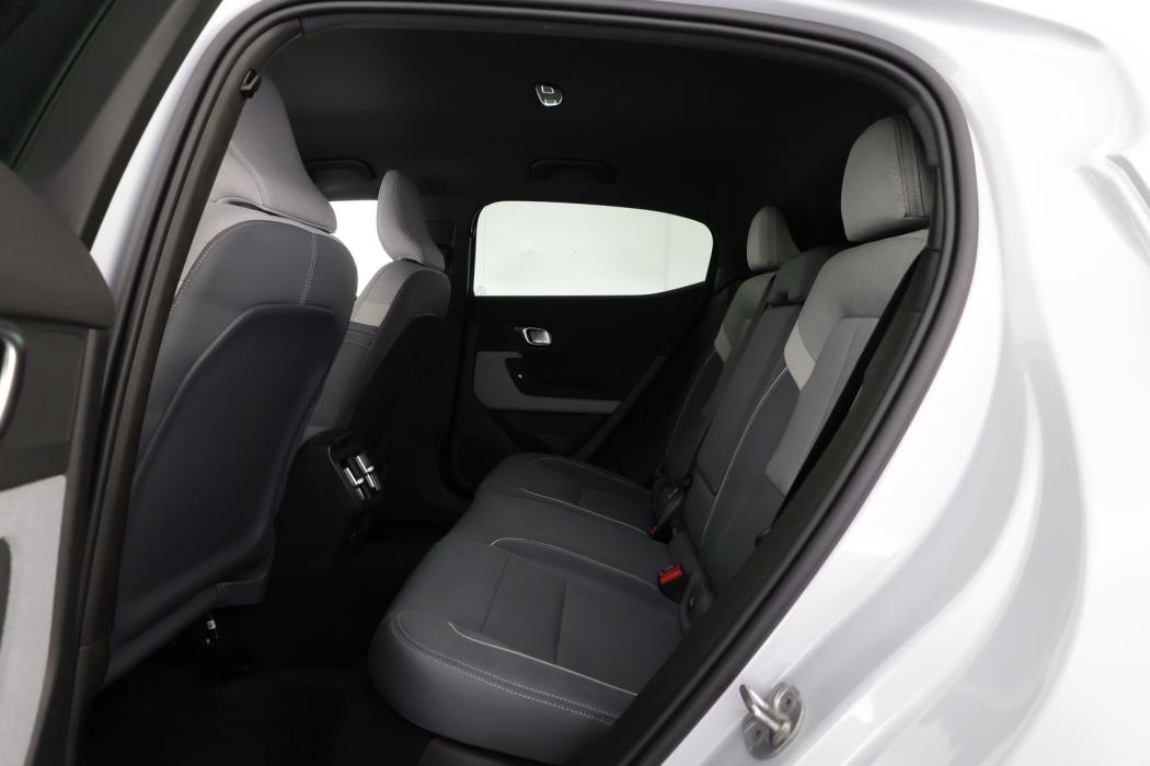 POLESTAR 2 2023