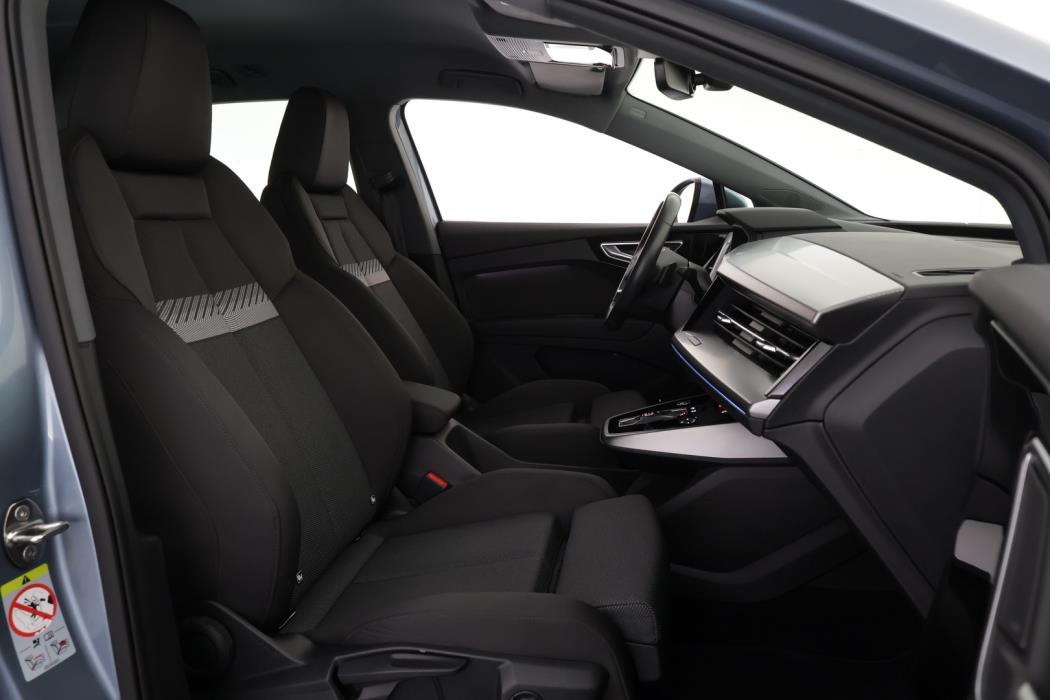 AUDI Q4 e-tron 2023