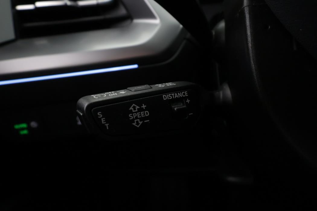 AUDI Q4 e-tron 2023