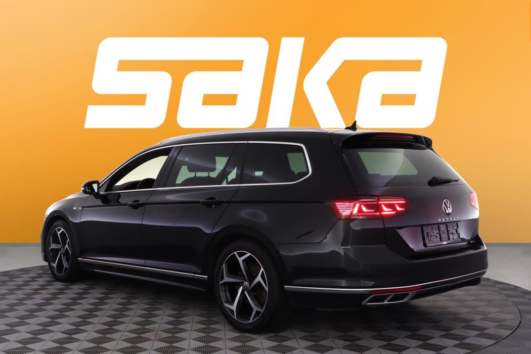 VOLKSWAGEN Passat 2021