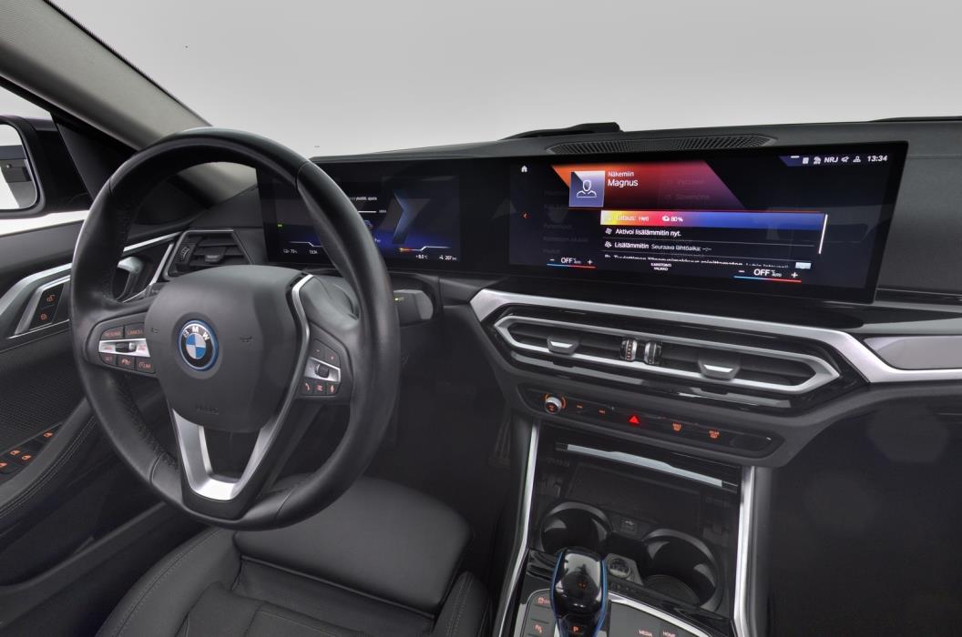 BMW i4 2023