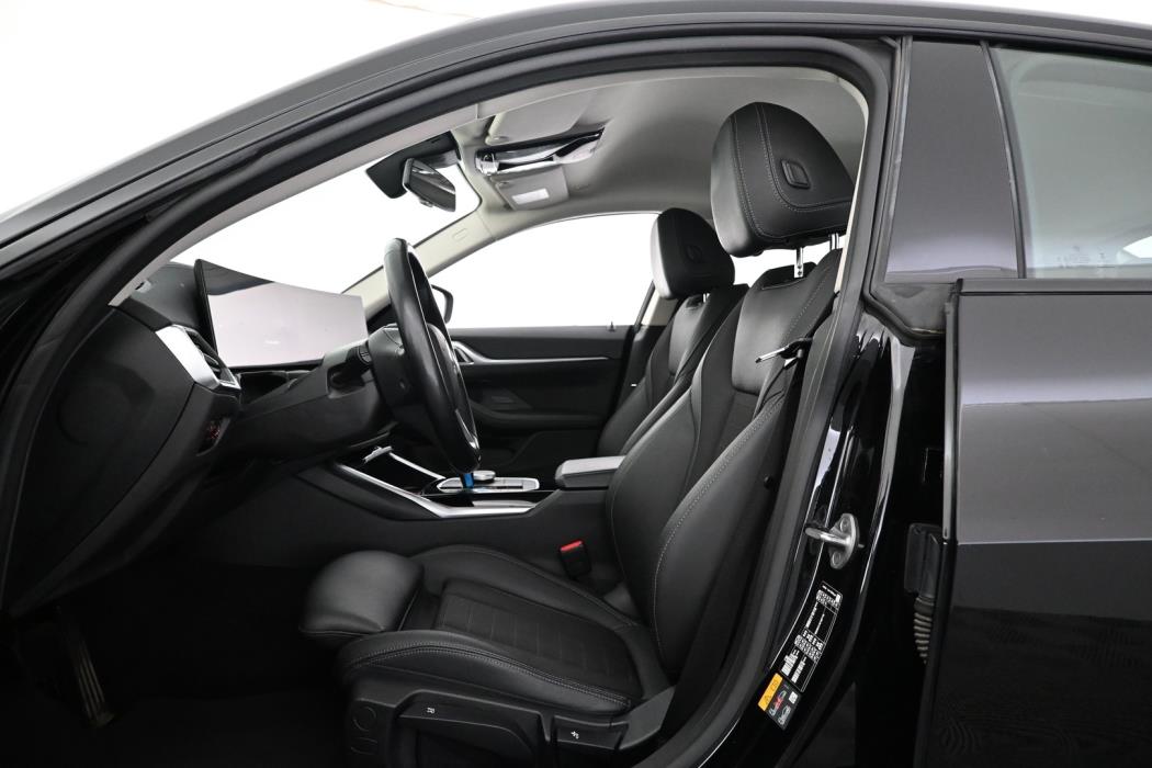 BMW i4 2023