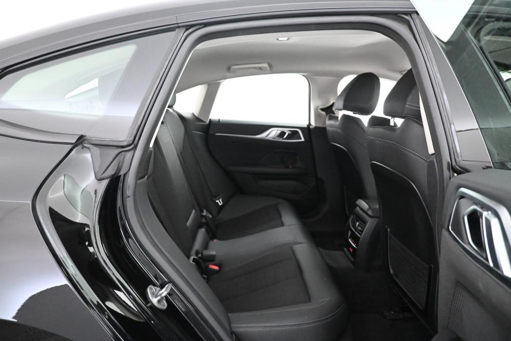 BMW i4 2023