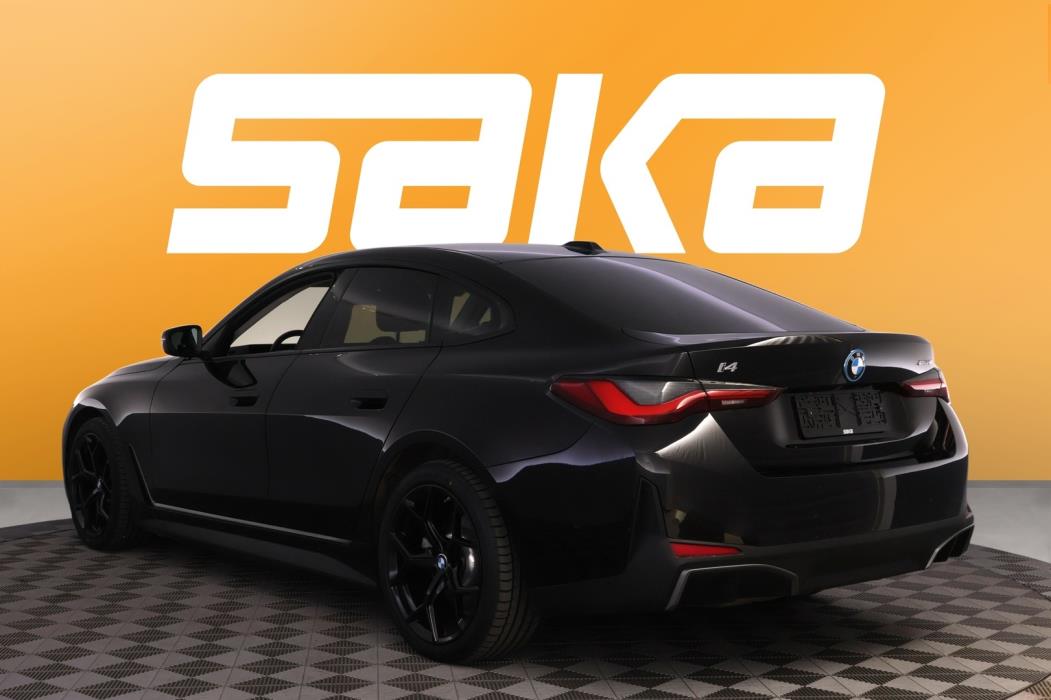 BMW i4 2023