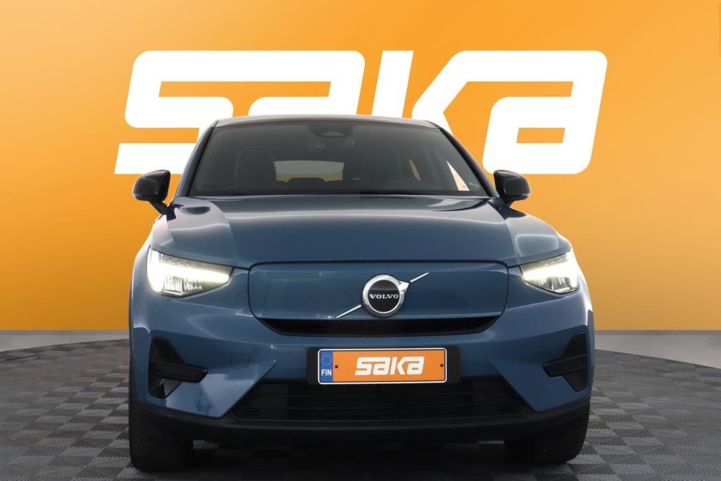 VOLVO C40 2023