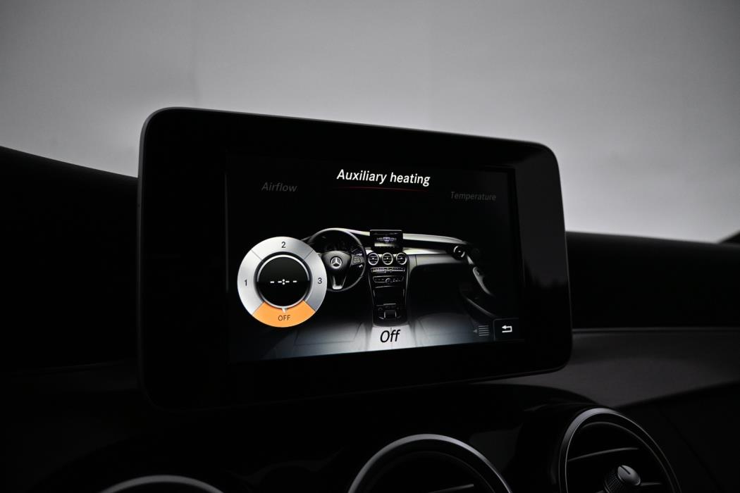 MERCEDES-BENZ C 2017