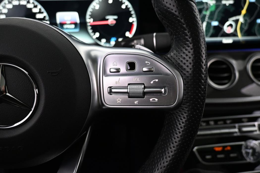 MERCEDES-BENZ E 2019