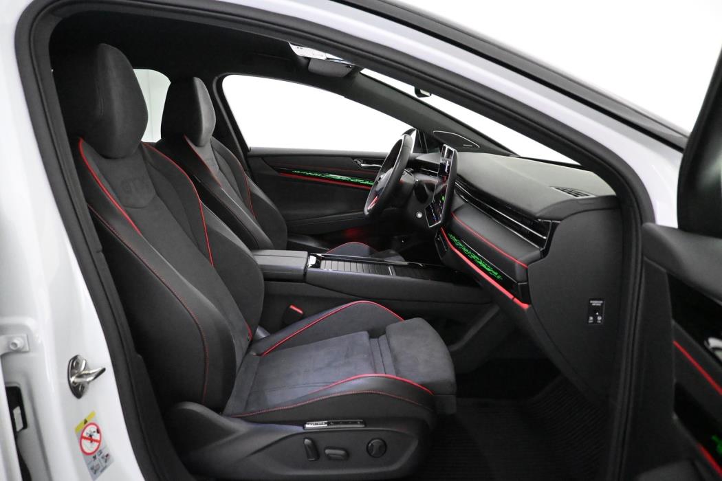 VOLKSWAGEN ID.7 2025