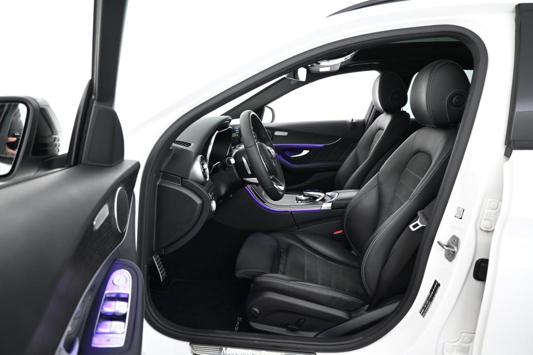 MERCEDES-BENZ C 2021