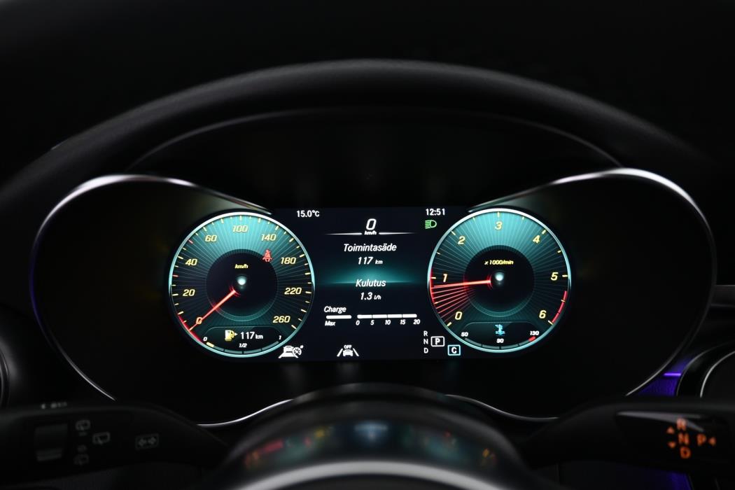 MERCEDES-BENZ C 2021