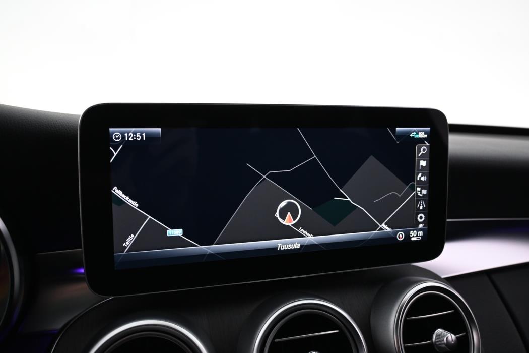 MERCEDES-BENZ C 2021