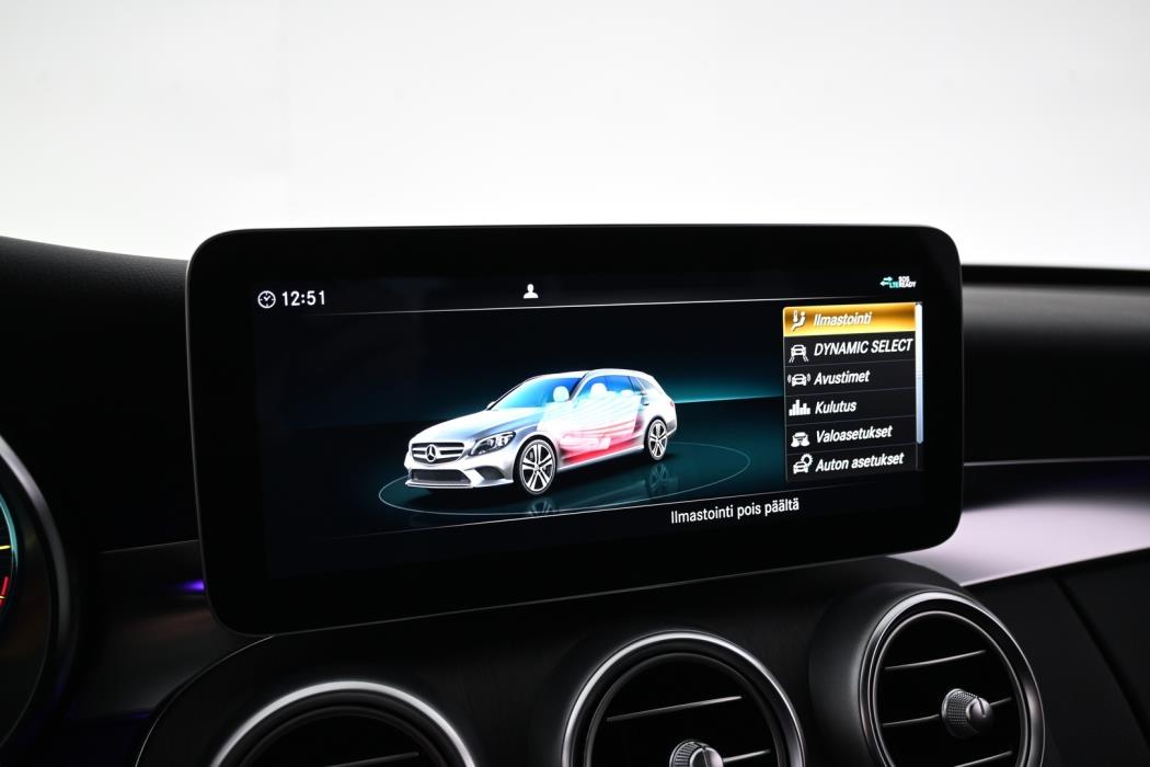 MERCEDES-BENZ C 2021