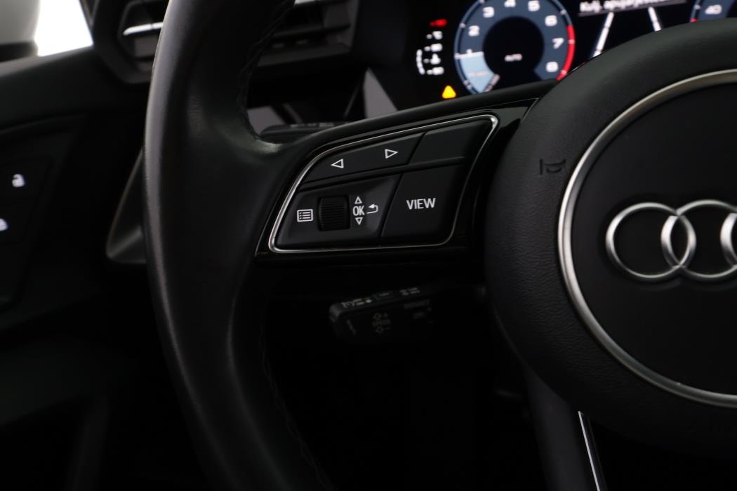 AUDI A3 2024