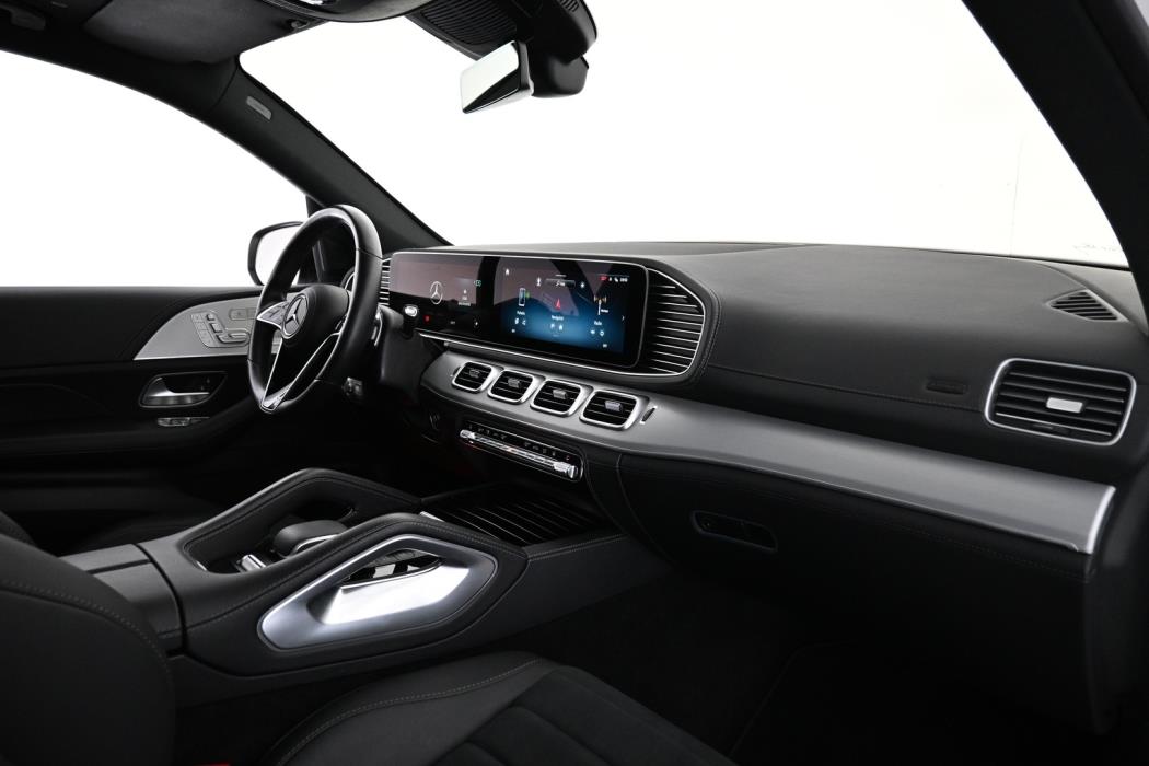 MERCEDES-BENZ GLE 2023