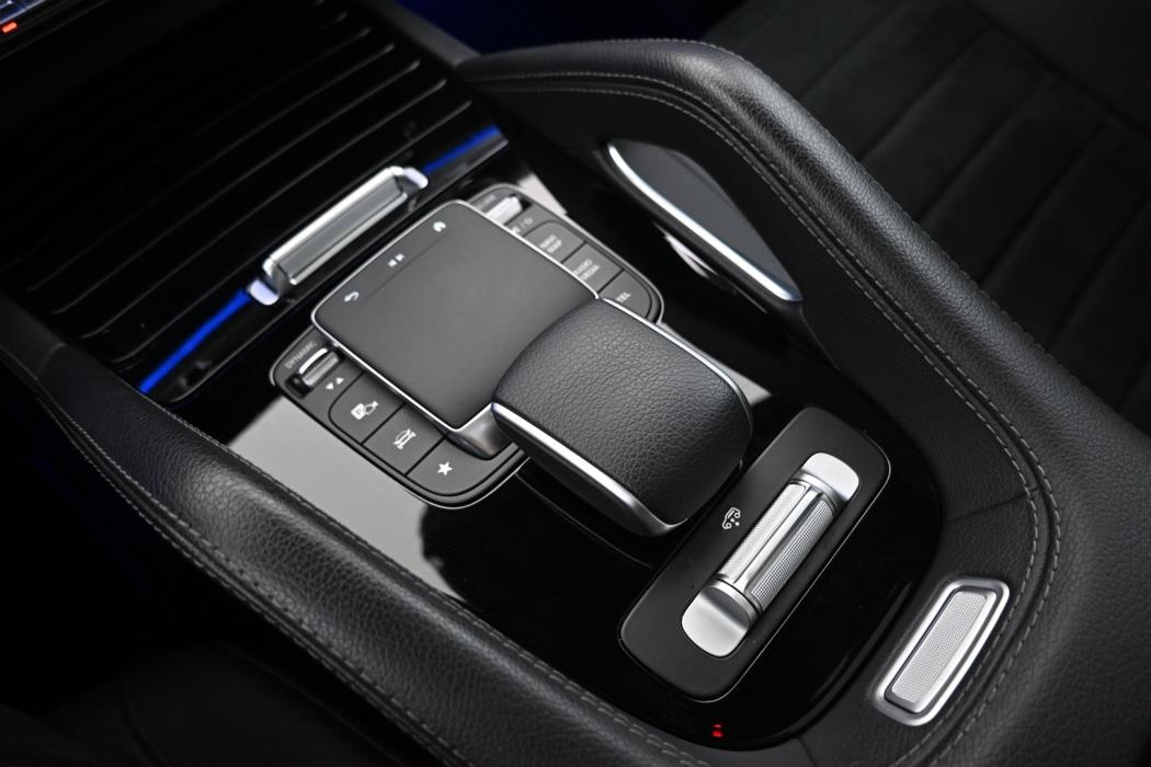 MERCEDES-BENZ GLE 2023