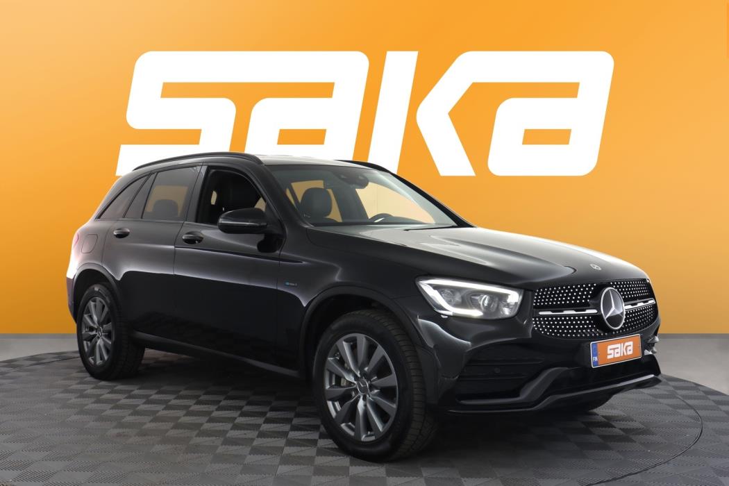 MERCEDES-BENZ GLC 2021