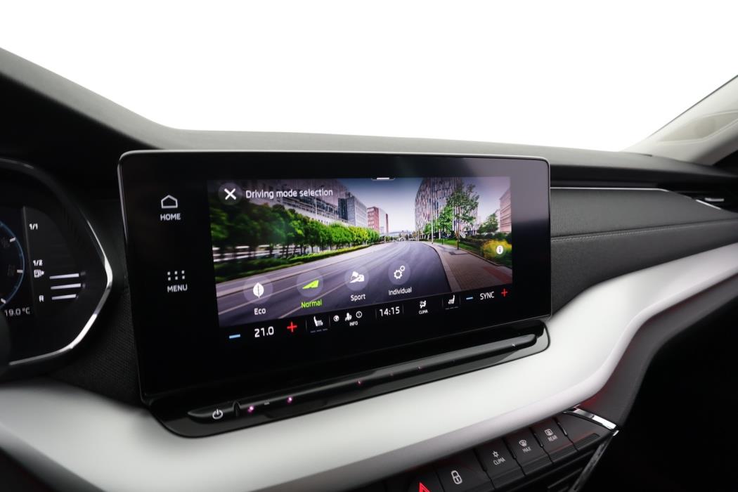 SKODA Octavia 2021