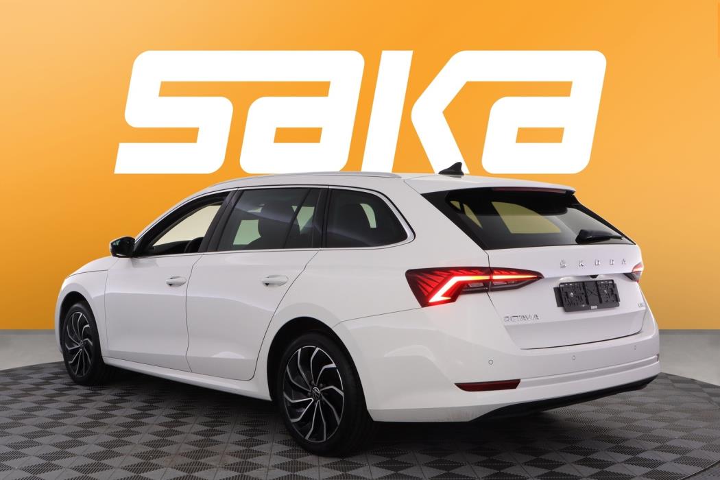 SKODA Octavia 2021