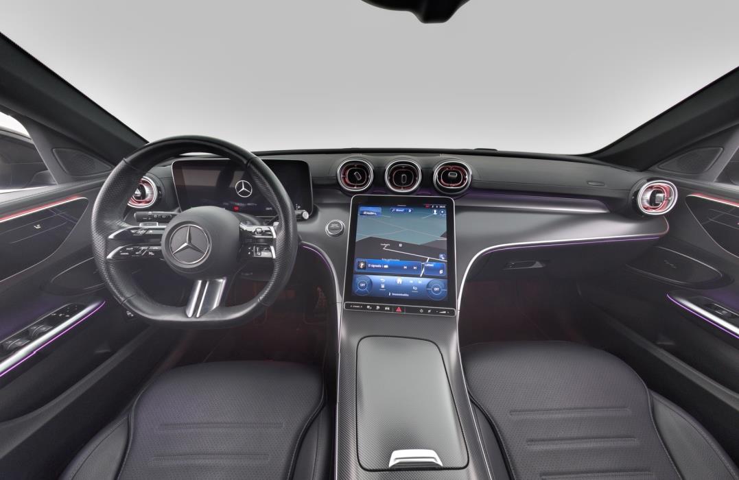 MERCEDES-BENZ C 2023