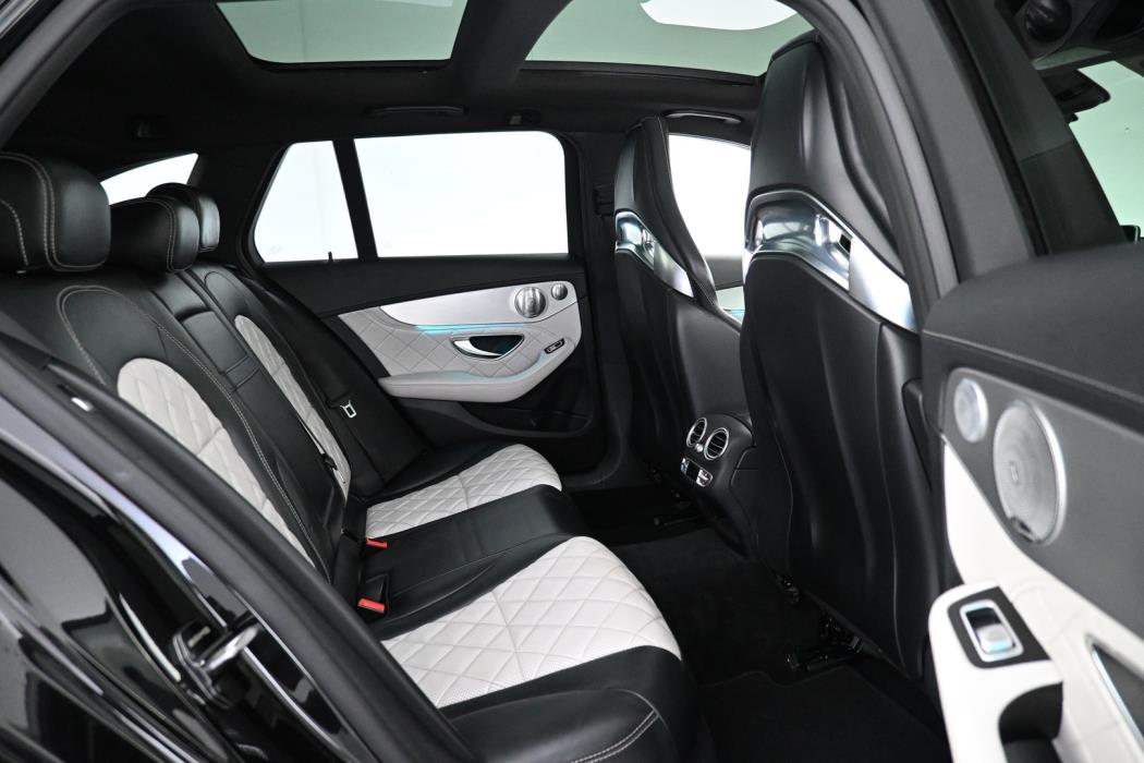 MERCEDES-BENZ C 43 AMG 2017