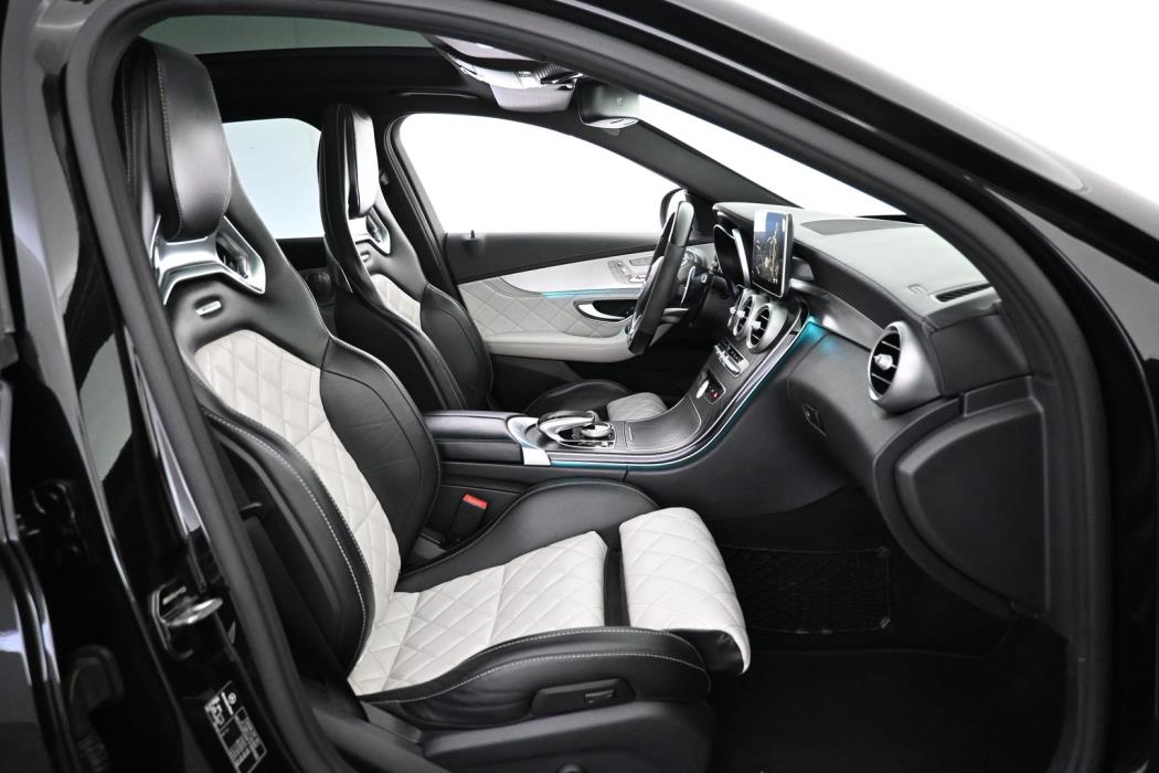 MERCEDES-BENZ C 43 AMG 2017