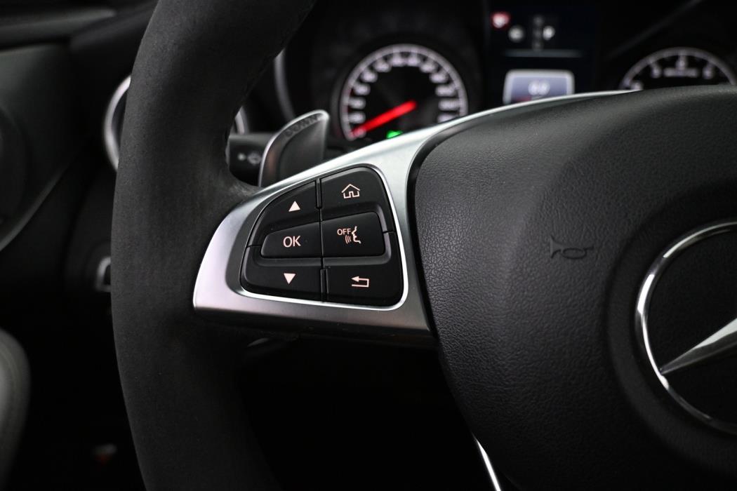 MERCEDES-BENZ C 43 AMG 2017