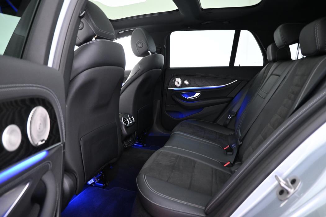 MERCEDES-BENZ E 2021