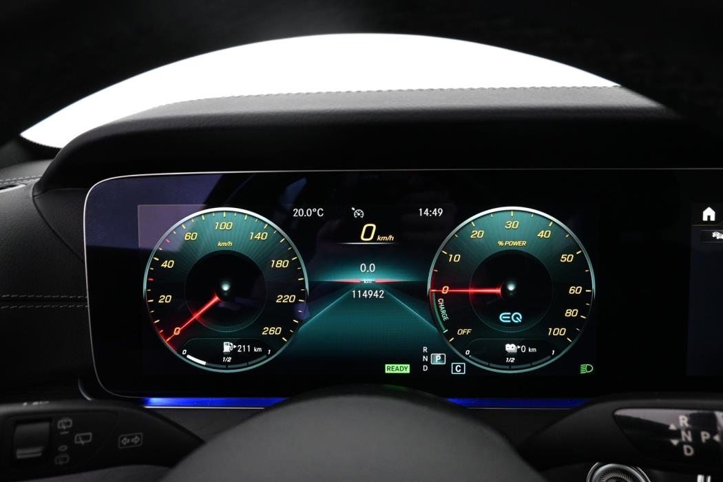 MERCEDES-BENZ E 2021