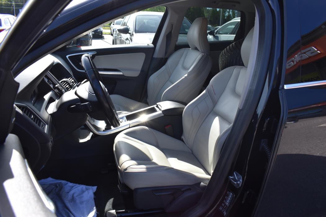 VOLVO XC60 2015