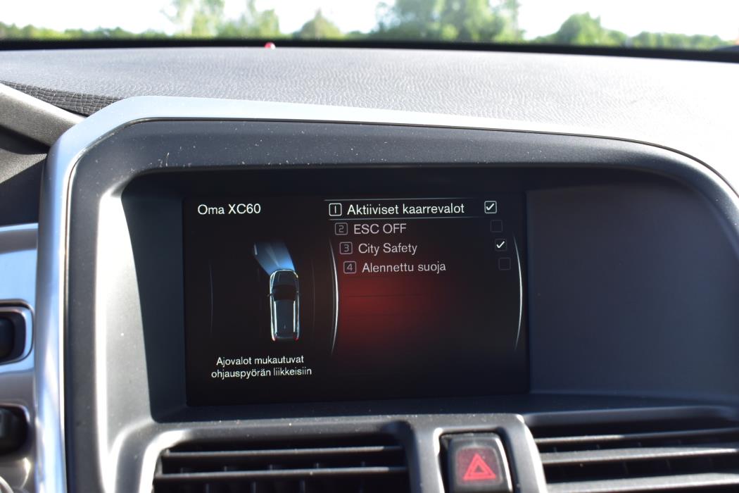 VOLVO XC60 2015