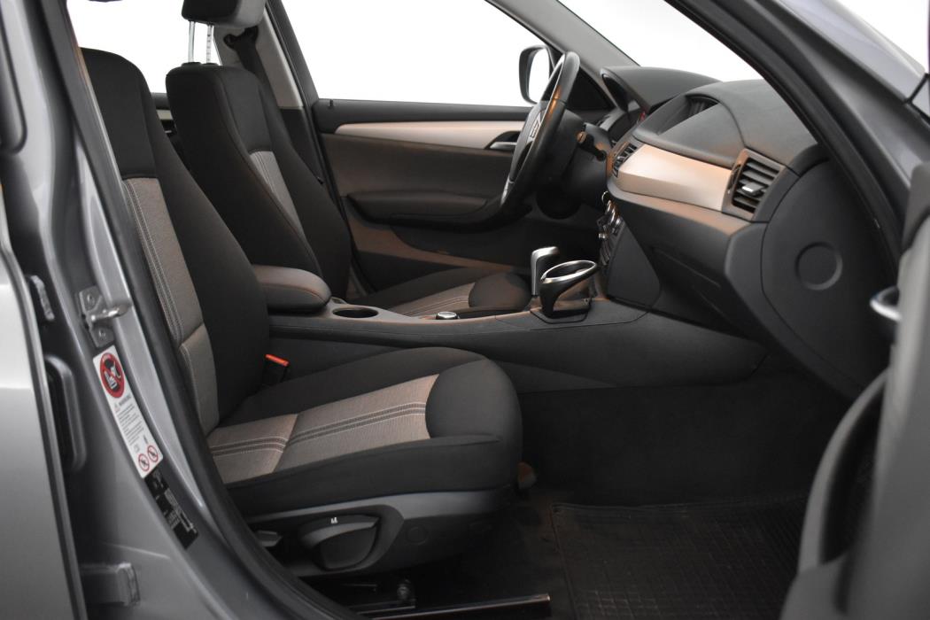 BMW X1 2012