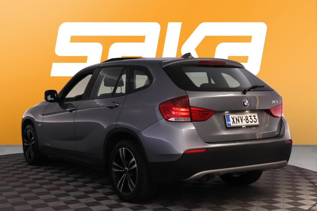 BMW X1 2012
