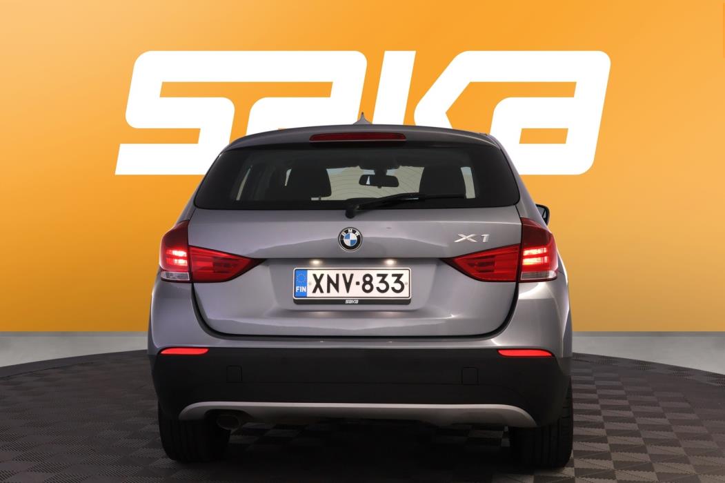 BMW X1 2012