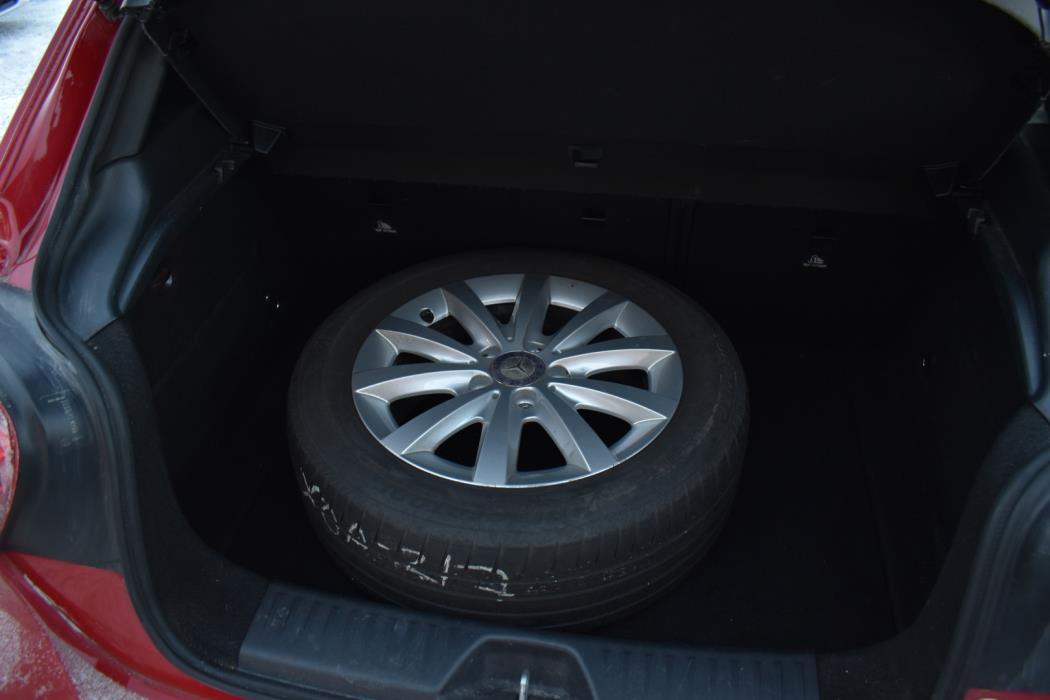 MERCEDES-BENZ A 2017