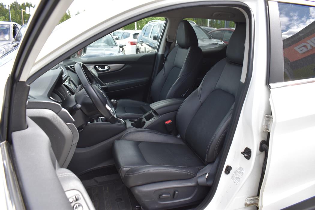 NISSAN Qashqai 2018