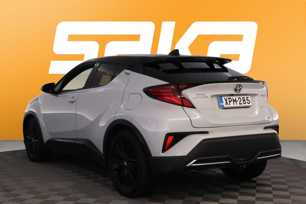 TOYOTA C-HR 2021
