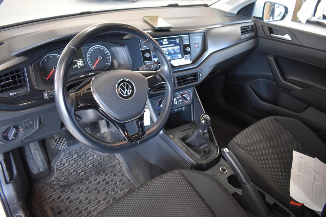VOLKSWAGEN Polo 2021
