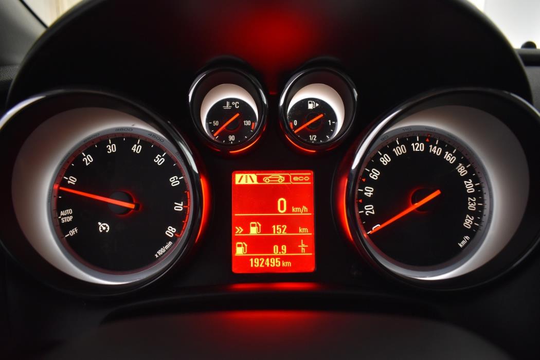 OPEL Astra 2013