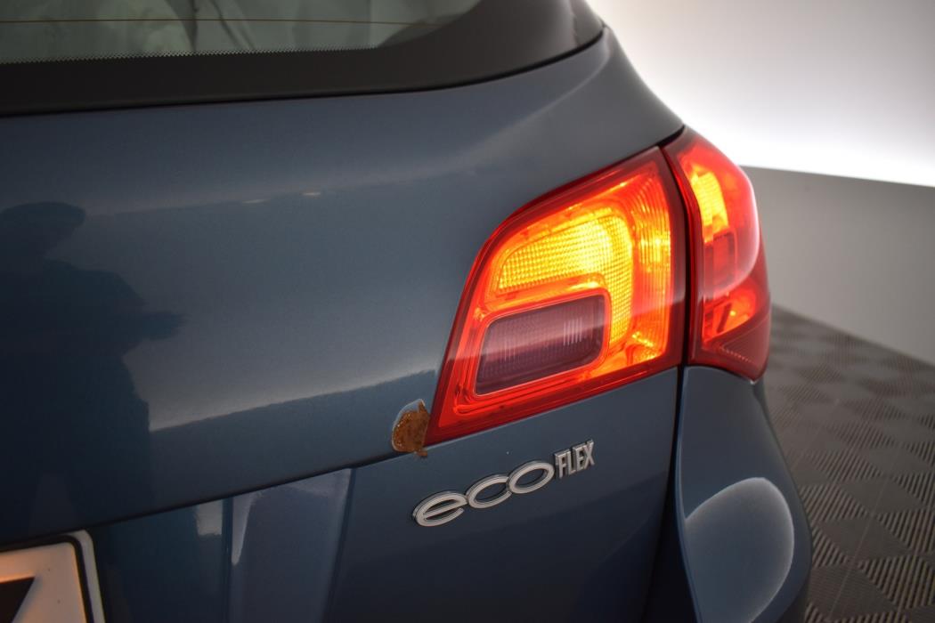 OPEL Astra 2013